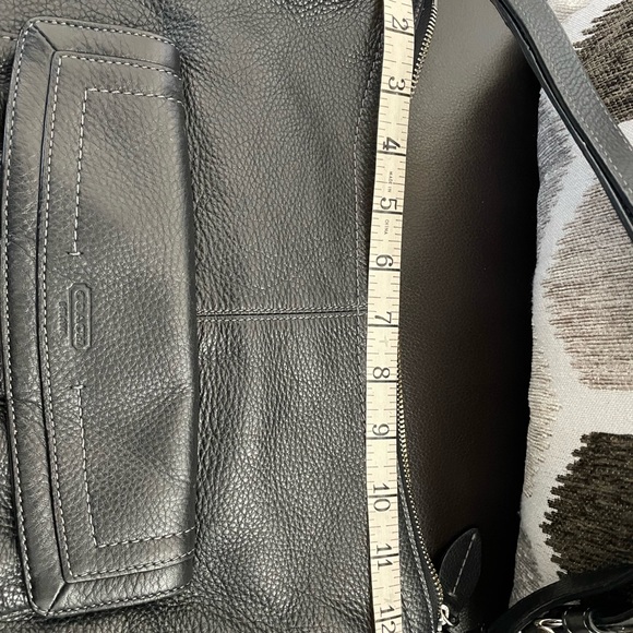 Coach Hobo Bag - Picture 5 of 7